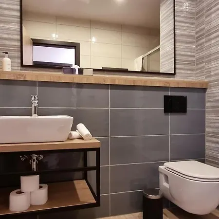 Jbx Avenue Lipno Resort *