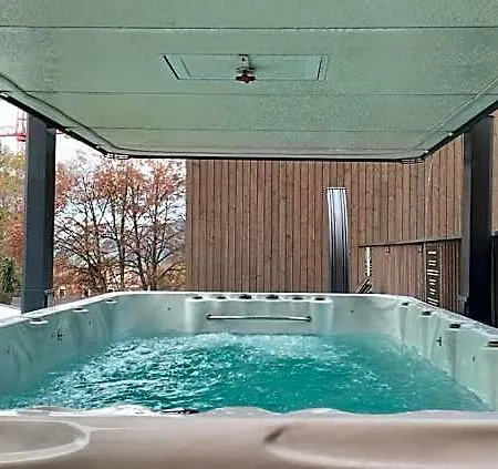 Resort Jbx Avenue Lipno